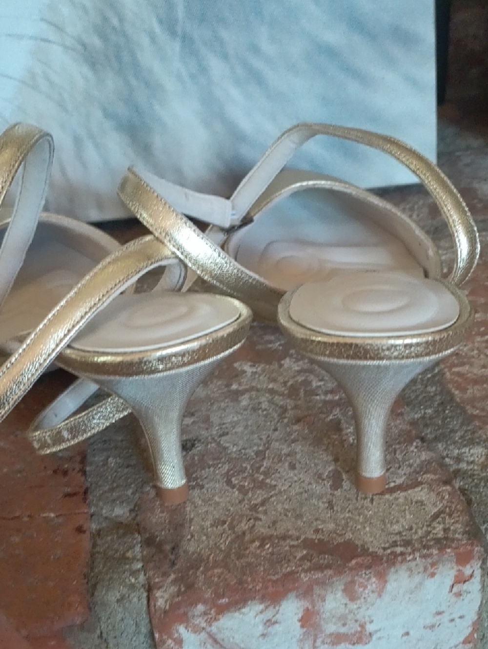 Metallic Gold Pointed-Toe Slingback Heels - Picture 4 of 12